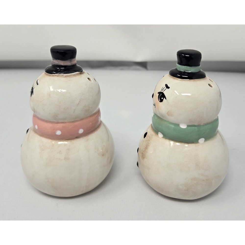 Johanna Parker Snowman Salt & Pepper Shakers set Pastel Pink Mint Green NWOB - Picture 2 of 6